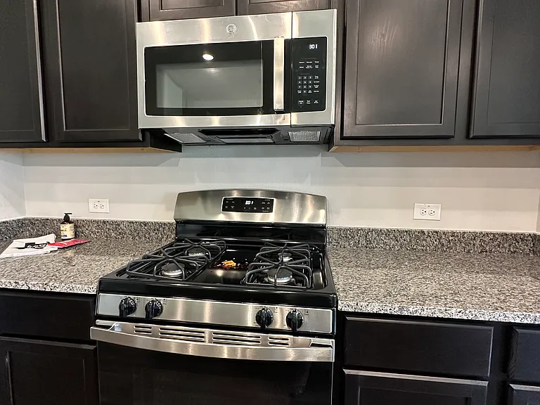 1416 Avalon Ct — Photo 31