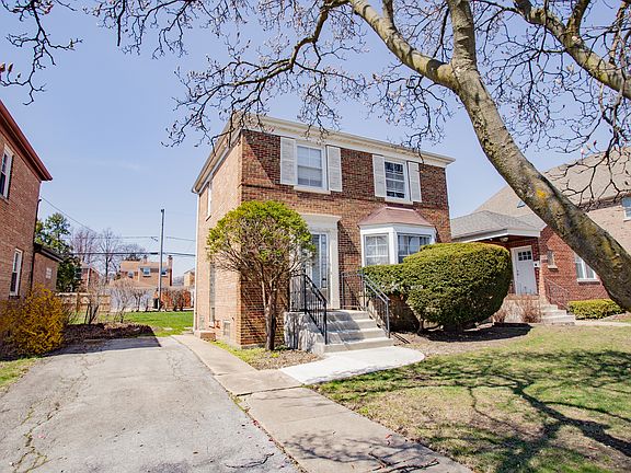 2nd image of 7432 N Odell Ave