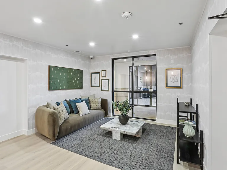 4550 Cherry Creek — Photo 43
