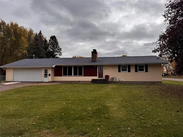 302 E Wisconsin Avenue, Barron, WI 54812