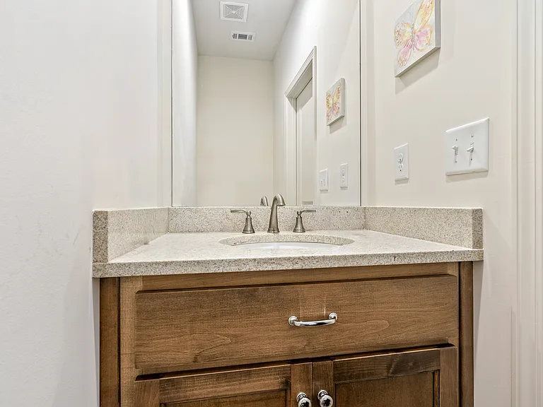 363 W Drake Ave — Photo 19
