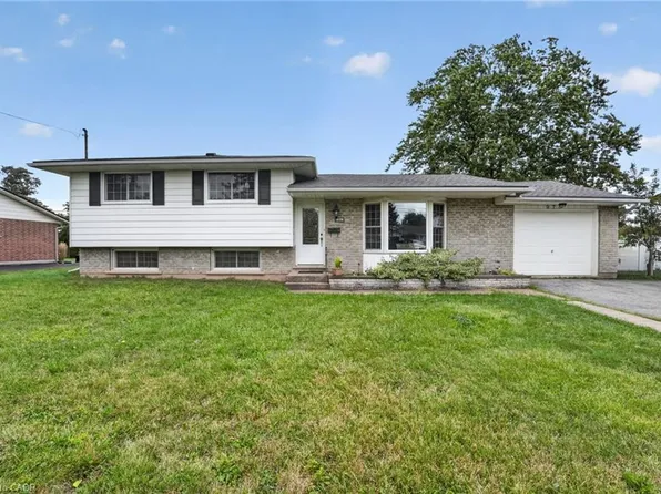 978 Ferndale Ave, Fort Erie, ON L2A 5S8