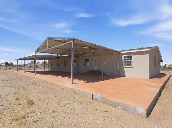 19 Saint Thomas Ave, Los Lunas, NM 87031