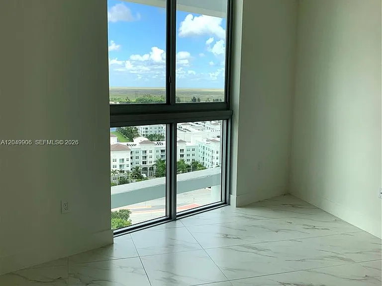 2000 W Metropica Way #1603 — Photo 13