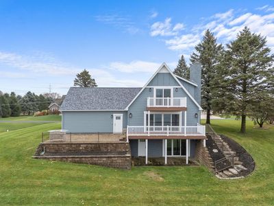 2590 E Lapoint Dr, Milford, IN, 46542