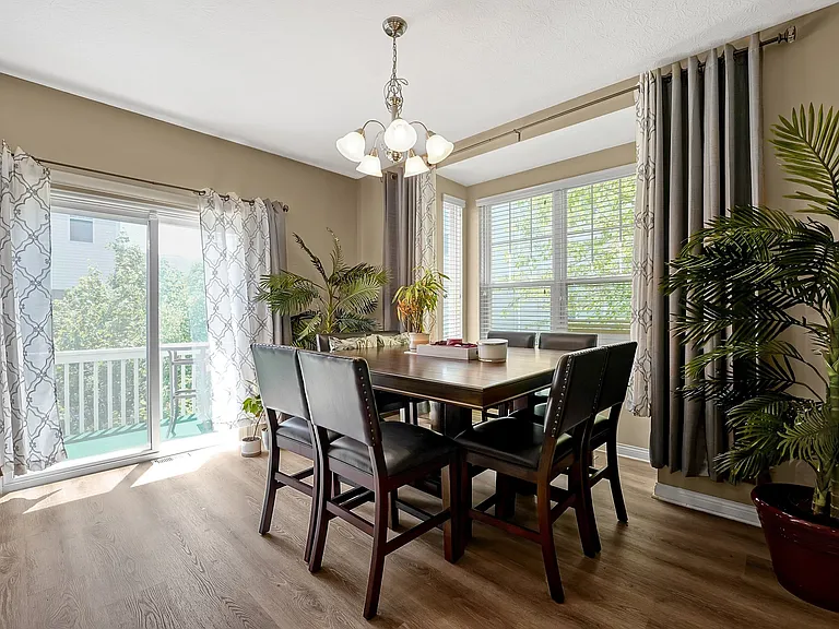 4131 Kinnia Dr — Photo 8