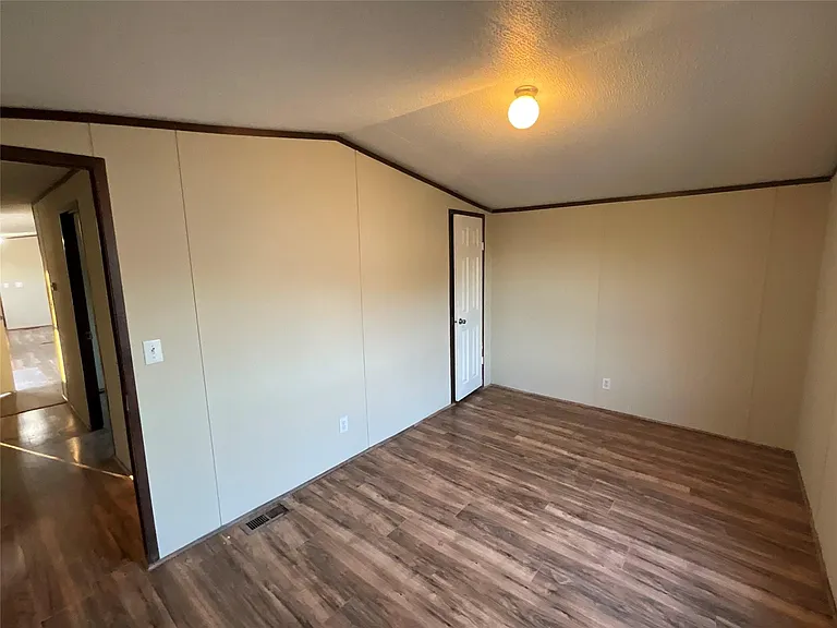 133 Country Oaks St — Photo 13
