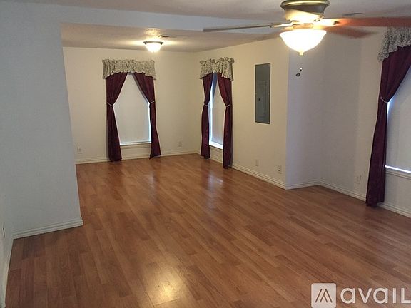 5th image of 309 S Main St