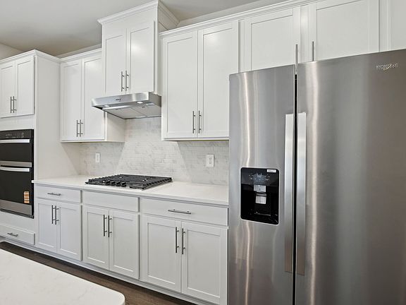 Skip takeout and prep dinner in the well-appointed kitchen.