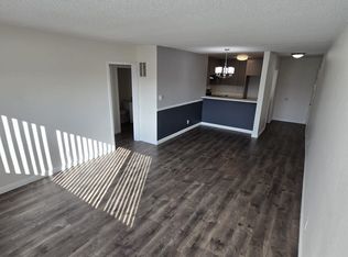 6064 Whitsett Ave APT 203, North Hollywood, CA 91606