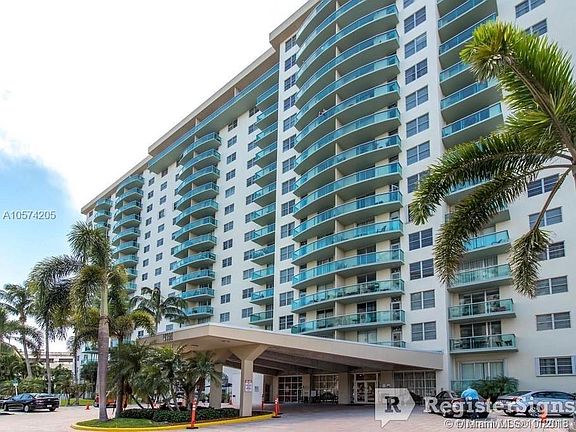 2nd image of 19390 Collins Ave APT 1502A