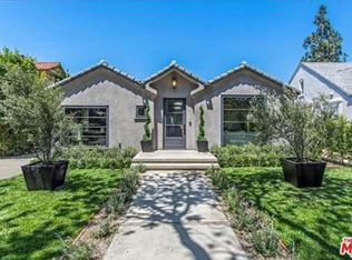 853 S Muirfield Rd, Los Angeles, CA 90005