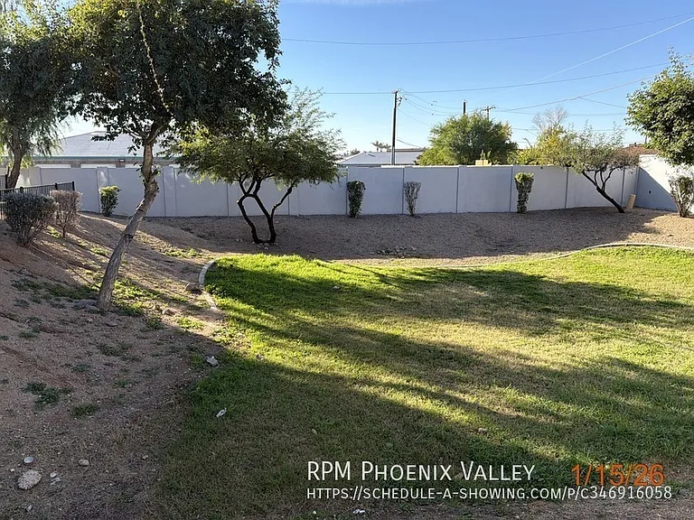 17402 N 19th Ave — Photo 6