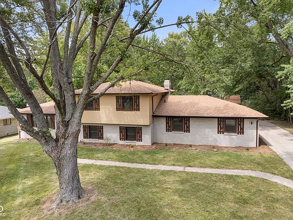 2nd image of 3410 Gravelie Dr