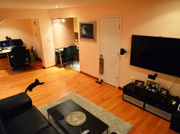 150 West End Avenue image 1 of 8