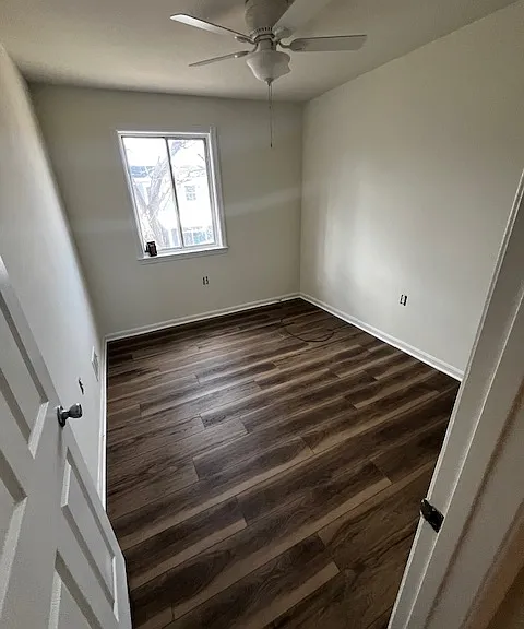 8004 Community Dr — Photo 2