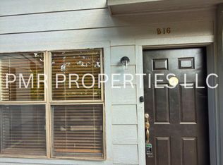 2802 NE 9th St APT B16, Lawton, OK 73507