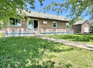 1120 Adams St, New Windsor, IL