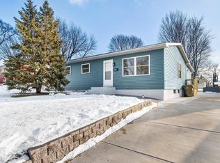 1909 Thackeray Rd, Madison, WI 53704