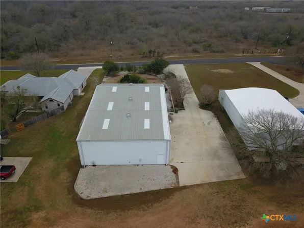 442 Tailwind Dr, Seguin, TX 78155