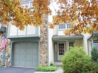 31 Dorchester Dr, East Brunswick, NJ 08816