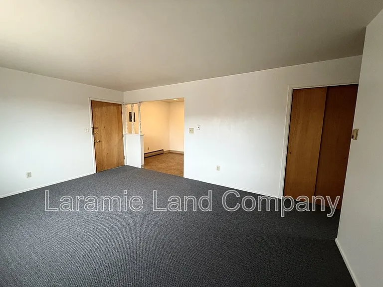 1609 E Baker St #7 — Photo 3