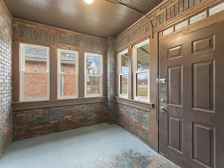 4346 Massachusetts St — Photo 3