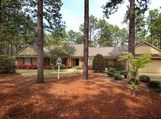 210 National Dr, Pinehurst, NC 28374