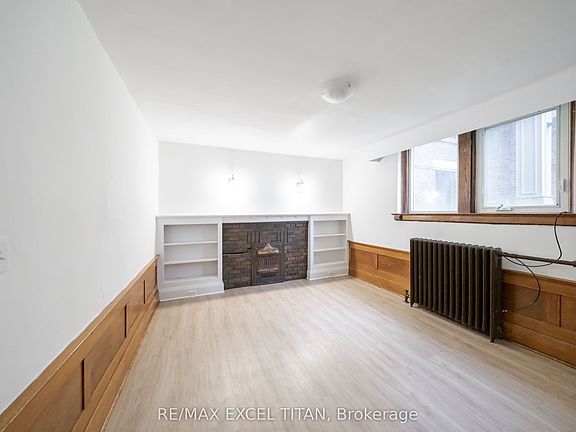 2nd image of 8 Kingston Rd #51