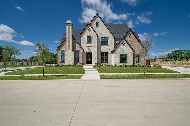 1st image of 837 Lake Carillon Ln
