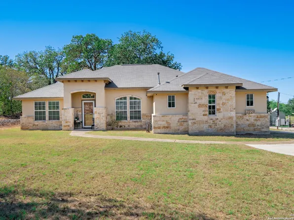 22211 Savannah Heights, Von Ormy, TX 78073