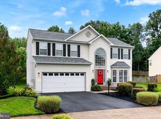 15737 Marbury Heights Way, Dumfries, VA 22025