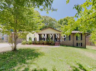 2121 W Chester Cir SE, Conyers, GA 30013