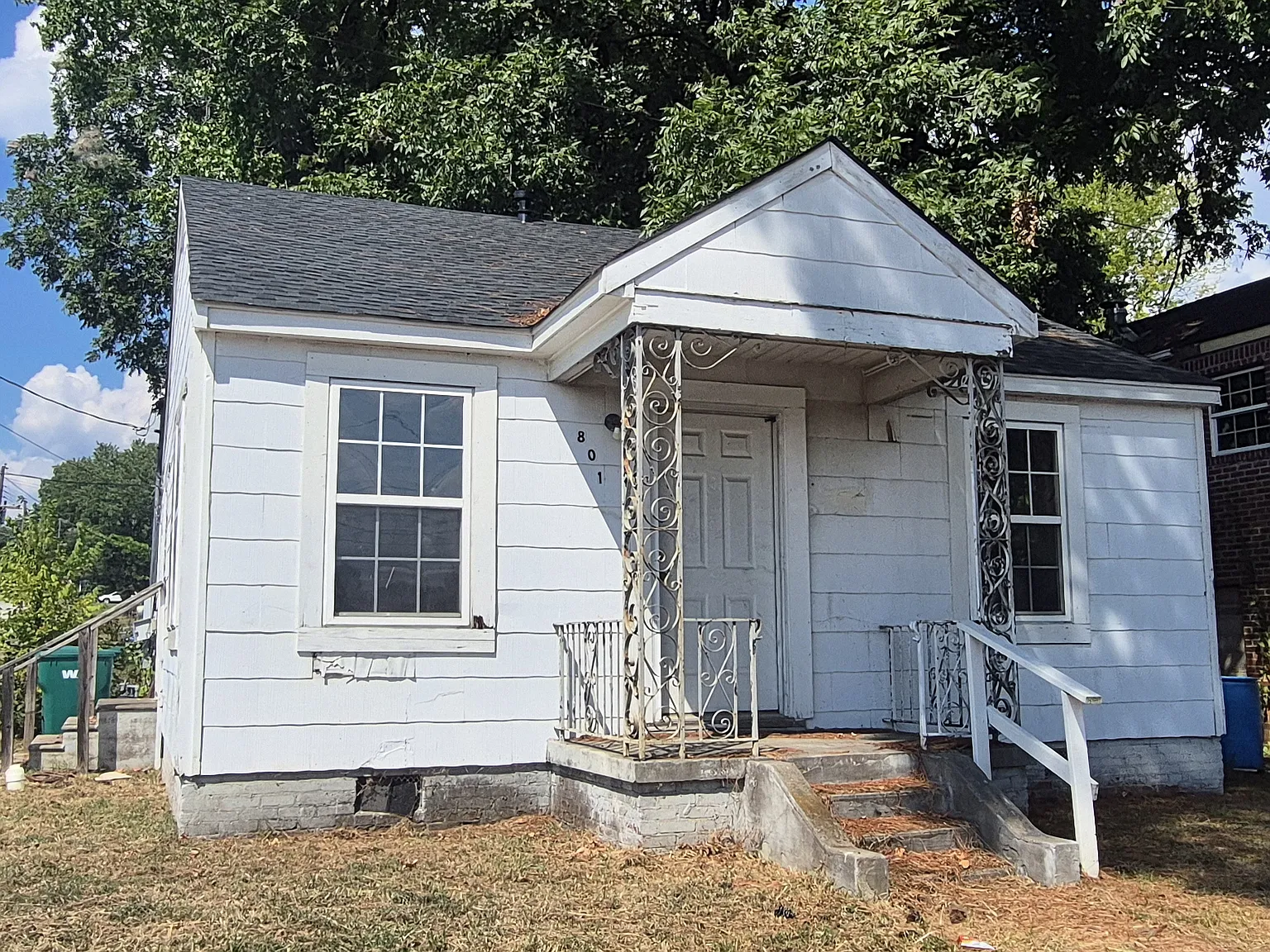 801 E Chester St — Photo 1