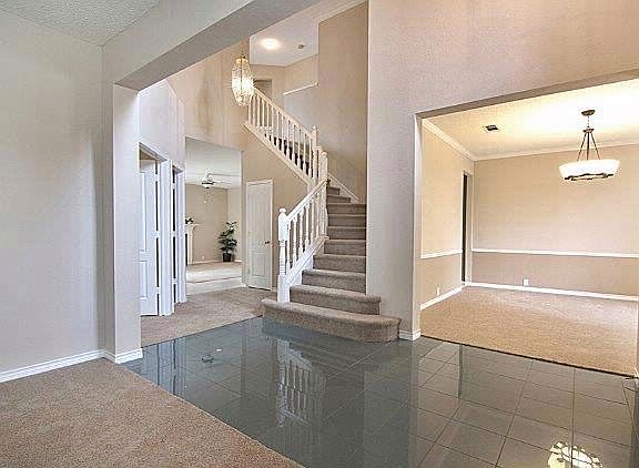 3rd image of 5710 McKinley Ln