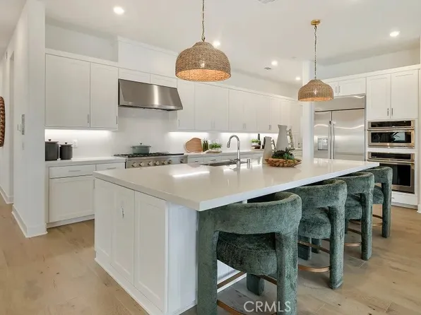 29705 Calle La Roca, Santa Clarita, CA 91354