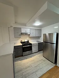 1993 3rd Avenue, #3
