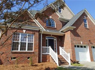 915 Boyer Dr, Clemmons, NC 27012