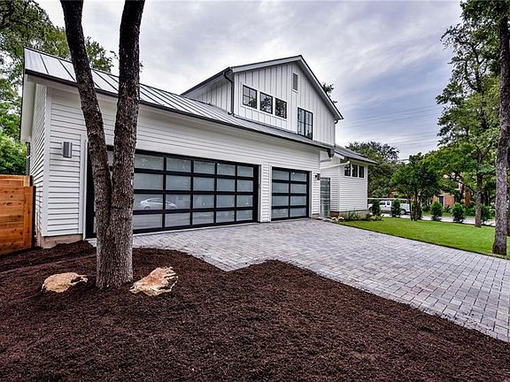 4th image of 5001 Rollingwood Dr
