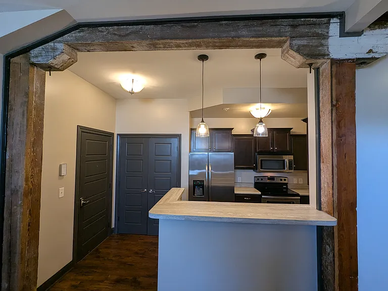 126 W A St #1B — Photo 8
