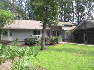 15 Brown Thrasher Rd, Hilton Head Island, SC 29926