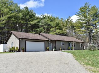 716 New England Rd, Searsmont, ME 04973