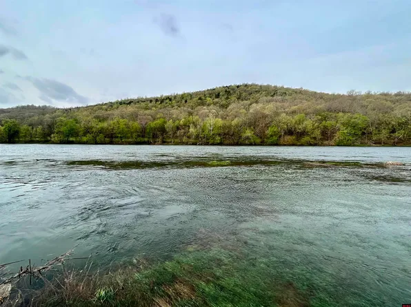 18 Ahrens Rd, Mountain Home, AR 72653