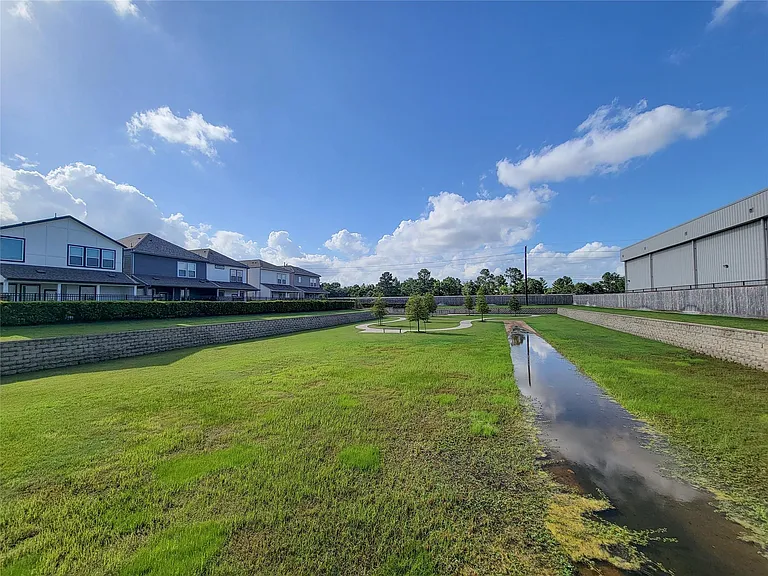 17105 White Acer Way — Photo 41