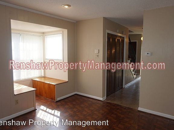 4th image of 4796 Townhouse Way