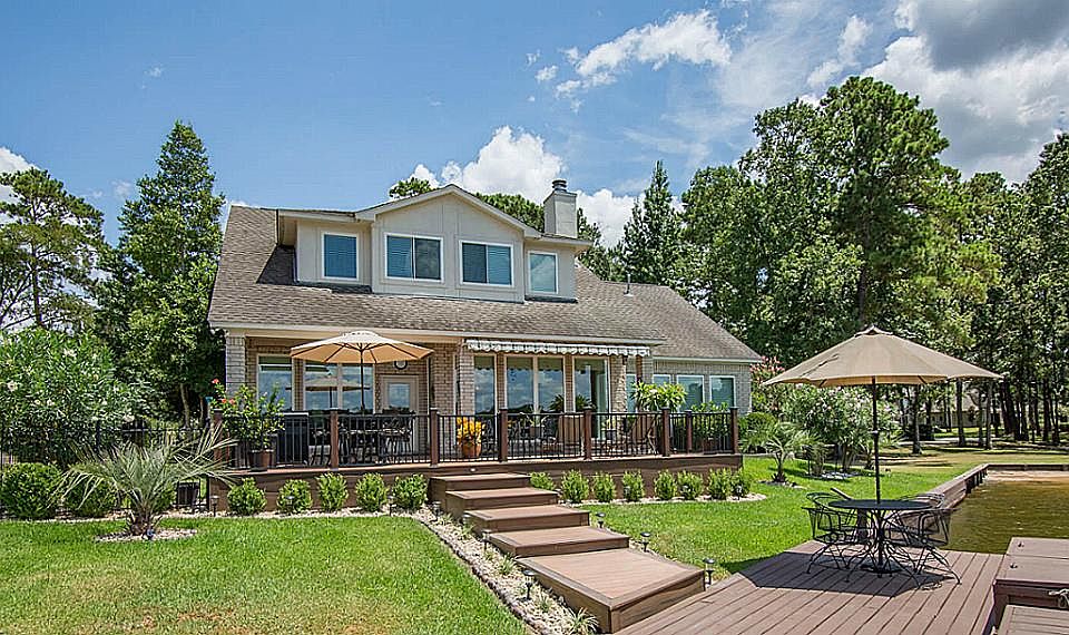 1st image of 130 Fairwater Dr