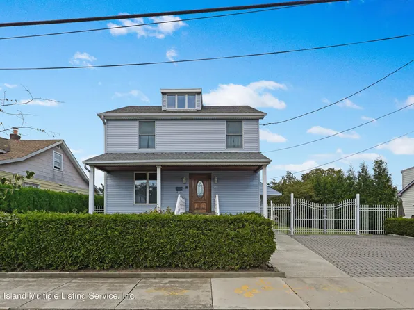 305 Husson St, Staten Island, NY 10306