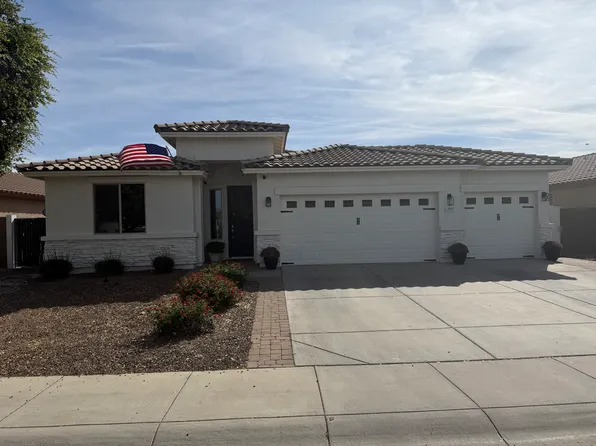 1045 W Brangus Way, San Tan Valley, AZ 85143