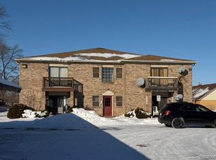 286 E Thirteen Mile Rd APT 203, Madison Heights, MI 48071