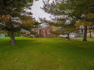 2140 Great Neck Rd, Copiague, NY 11726